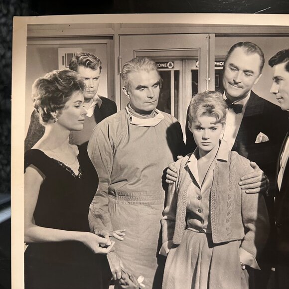 Vintage 1961 Susan Slade Movie Still Connie Stevens Bert Convy Hospital Photo - Picture 6 of 13